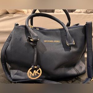 Mk purse beautiful blue